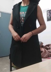 Sleeveless Black Coat