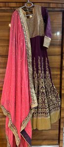 dark sale ⚡️maroon with full work frock full sleeves in size l