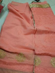Soft Supernet Saree With Jari Thread Work N Stone