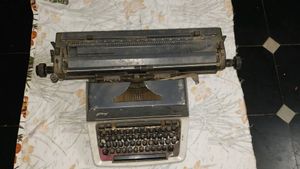 Godrej Prima Typewriter