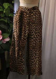 H&amp;M Leopard Print Wide Leg Cropped Pants