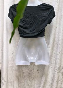 46108. Sexy Cropped Top