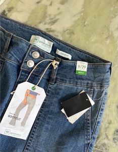 Bootcut Jeans