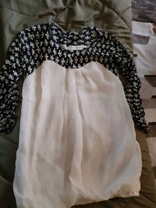 Chic White &amp; Black Top