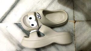 Cute Eye Cloud Slides