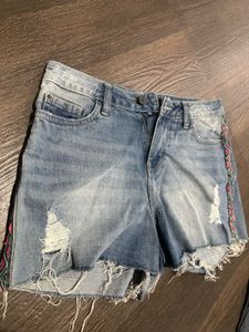 Denim Shorts And Tops Combo