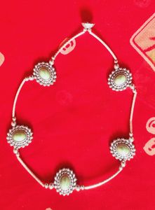 Green Stone Women Anklet( 1 Single Piece )
