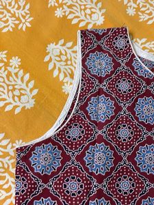 Patterned Casual Short Kurti