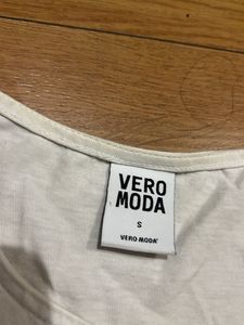 Vero Moda &#39;92&#39; Graphic Tank Top