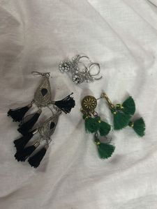 Ethnic Earrings Set
