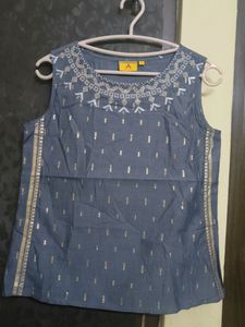 Grey Embroidered Short Top With Gold Print
