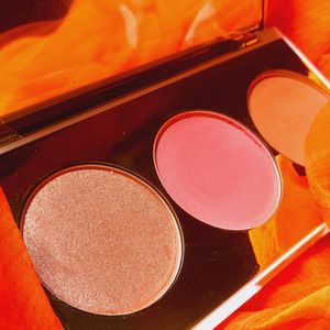 Myglamm 3 In 1 Highlighter + Blush + Bronzer Kit (