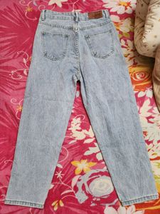 High Waisted Jeans