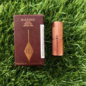 Charlotte Tilbury Kissing Fallen Lipstick