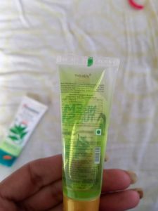 Facewash And Face Scrub