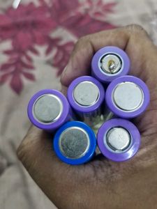Rechargeable Batteries Working  Or Not Idk