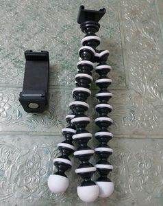 DIGITEK 24cm Flexible Gorilla Mini Tripod