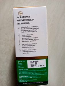 Dr. Sheth&#39;s Centella &amp; Niacinamide Serum