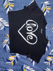 Kassually Black 'Love' Graphic Tee