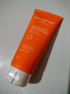 Dot &amp; Key Detan Mango Sunscreen &amp; Face Wash Combo