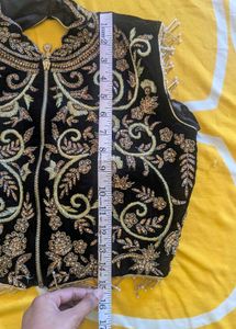 Elegant Red Saree with readymade blouse