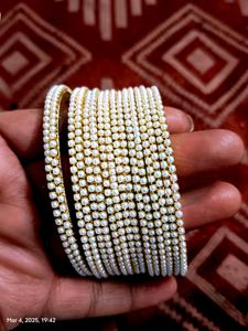 Its New Pearl Bangle