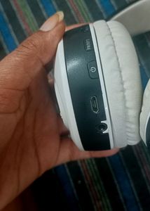 JBL Headphones 🎧