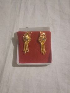 Vintage Gold Dangle Earrings