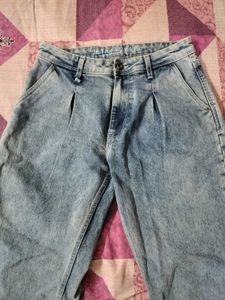 Boyfriend fit jeans❣️