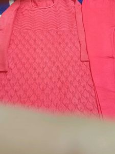 Brand New woollen kurti set gajri colour
