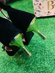Elegant Black Bow Heels