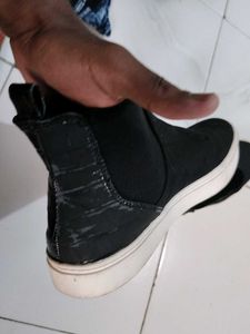 H&amp;M chelsea Boots Black Velvet Size 41