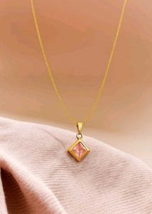 Any 1 Necklaces For Women In Black  Red Green Pink