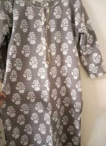 Women Straight Long Grey Colored Kurta