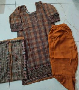 Elegant Ethnic Kurta Set combo ( winter suit )