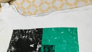 White Seaing T-Shirt