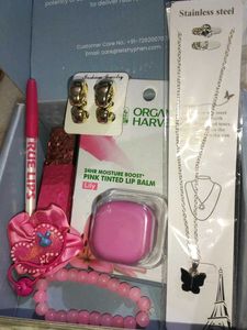 ✨🌸Pink Gift Box🌸✨