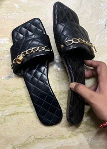 Women Black Regular Flats
