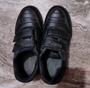 Action Black Shoes