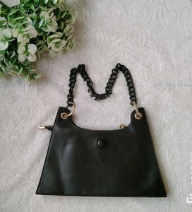 Black Shoulder Bag