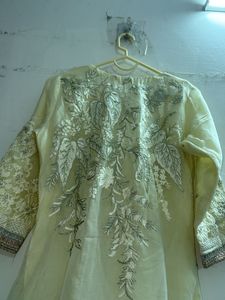 Elegant Embroidered Kurta