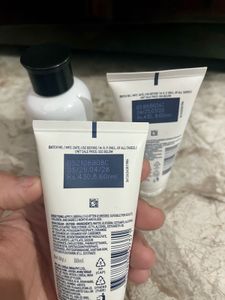 CeraVe barrier repair moisturiser with minimalist