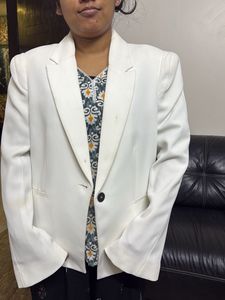 Elegant White Blazer