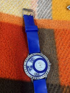 Girls Watch