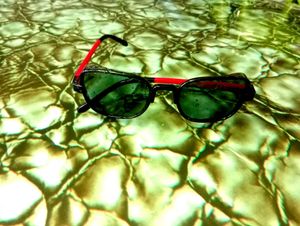 Red And Black Sunglasses, Pack Of-1