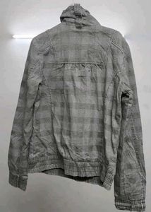 Vintage-Vibe Grey Checkered High-Neck Jacket