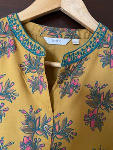 Floral Print Asymmetric Kurta from brand (Max)L