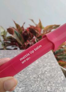 Dot &amp; Key Lipstick