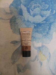 Lancome Foundation 5 ml Each