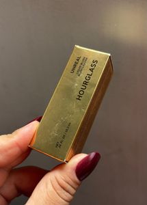 Hourglass Unreal Liquid Blush